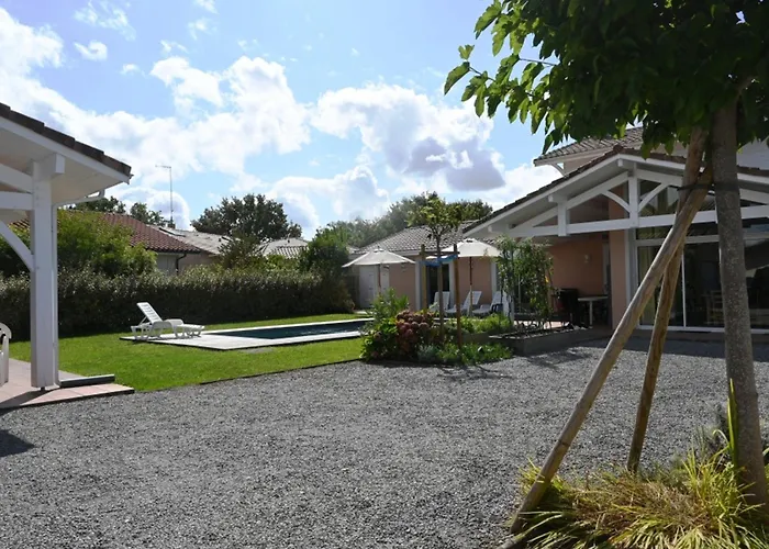 Casa de Férias Maison 4 Avec Piscine, à 8 Min Du De - Fr-1-521-249 *